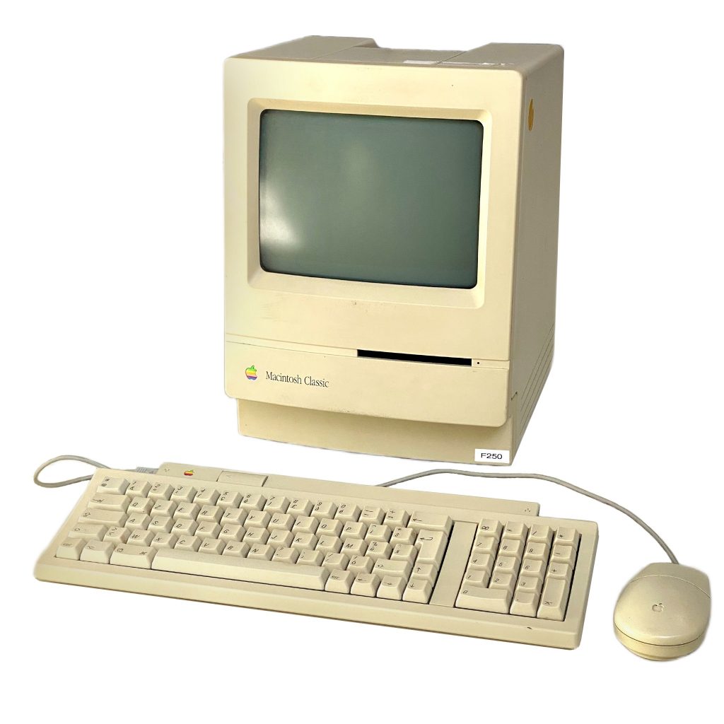 Apple Macintosh Classic + Tastiera + Mouse